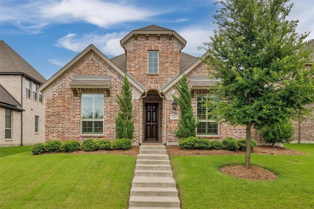14044 Falcon Ranch Dr, Frisco