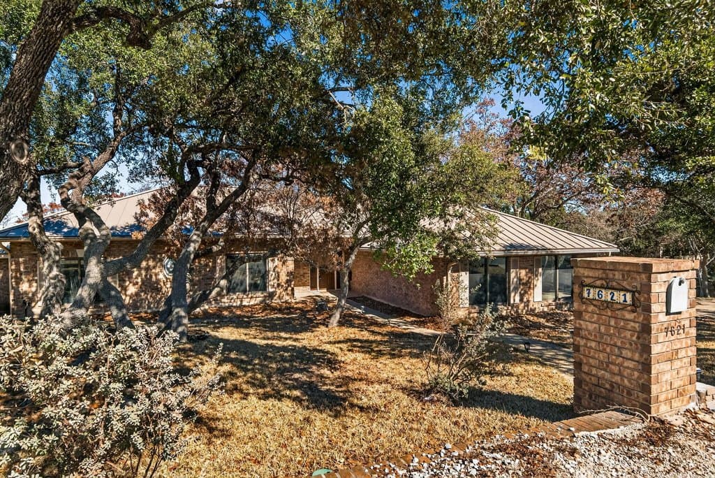 7621 Dietz Elkhorn Rd, Boerne
