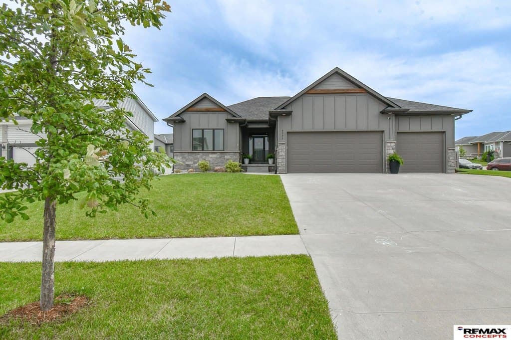 6501 Kelsey Ln, Lincoln