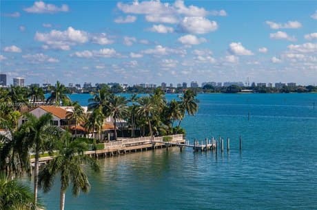 1800 NE 114th St Apt 603