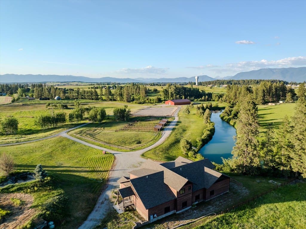 416 Jossie Ln, Kalispell