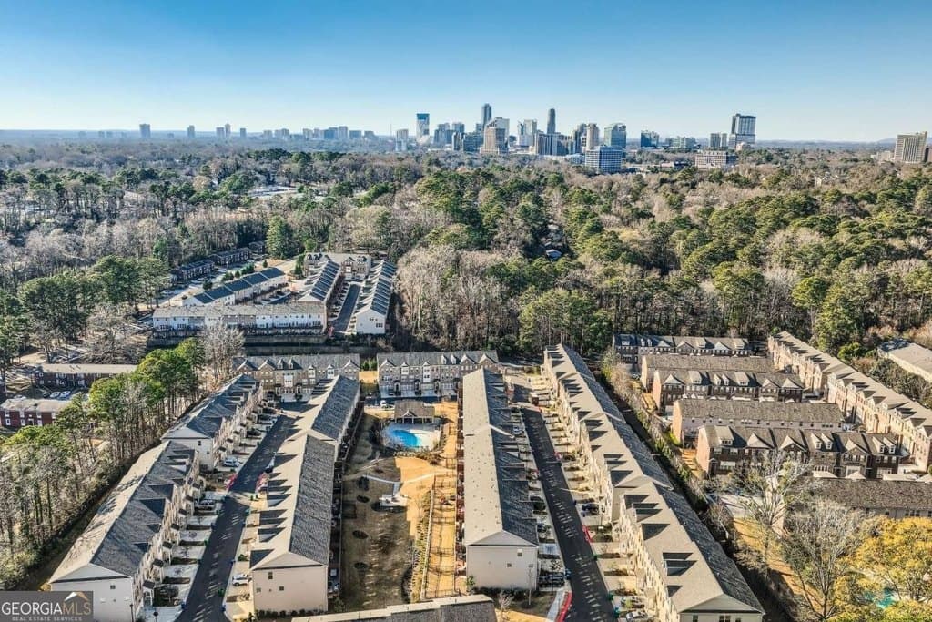 2093 Pine Cone Ln NE