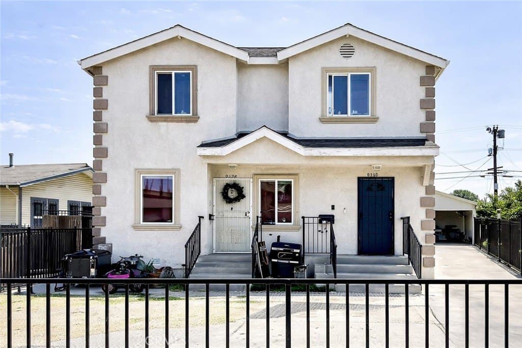 9128 Menlo Ave, Los Angeles