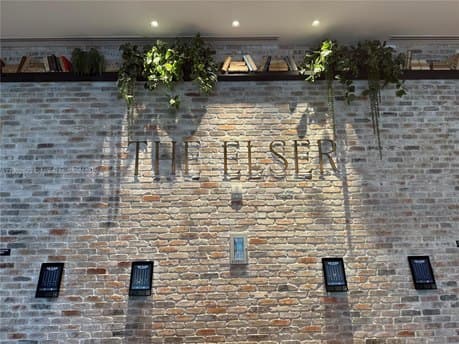 398 NE 5th St Apt 4719