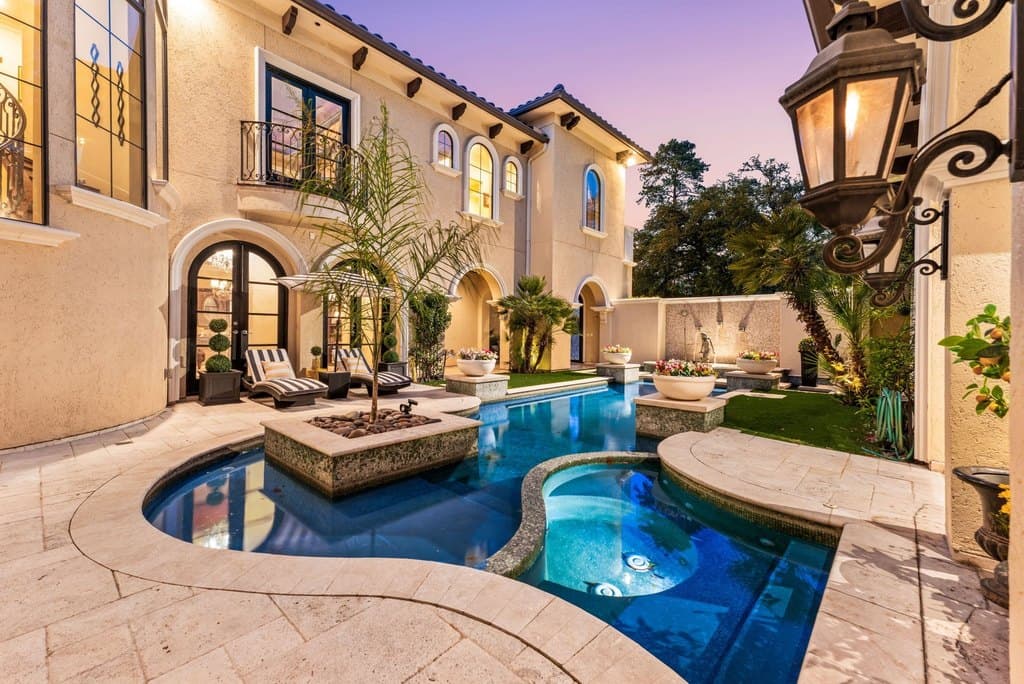 7719 Betty Jane Ln, Houston