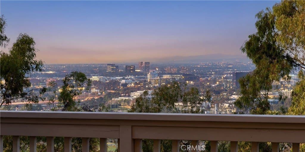 31 Saint Tropez, Newport Beach