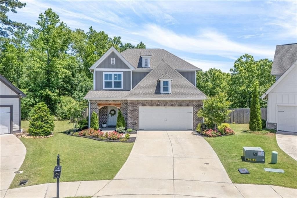 133 Northern Flicker Dr, Auburn