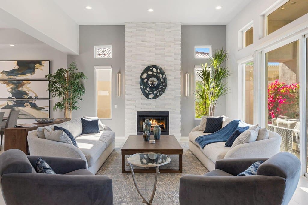 752 Mission Creek Dr, Palm Desert