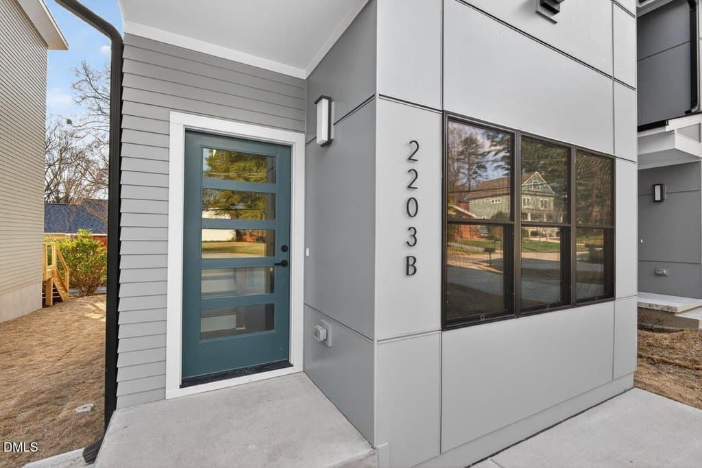 2203 Tampa Ave Unit B, Durham