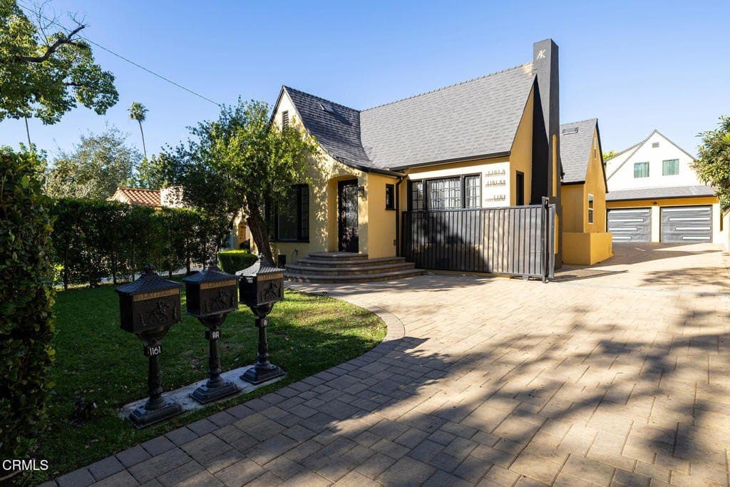 1161 Ruberta Ave, Glendale