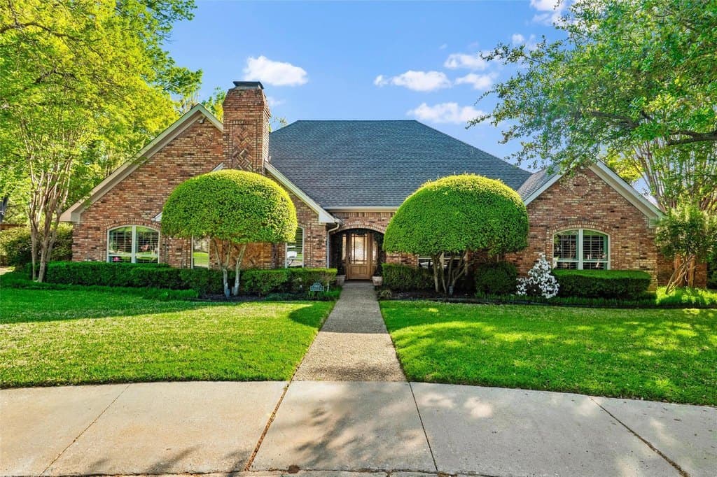 6302 Glenhollow Ct, Dallas