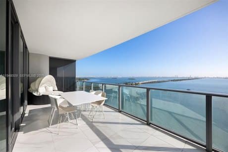 3131 NE 7th Ave Unit 1902