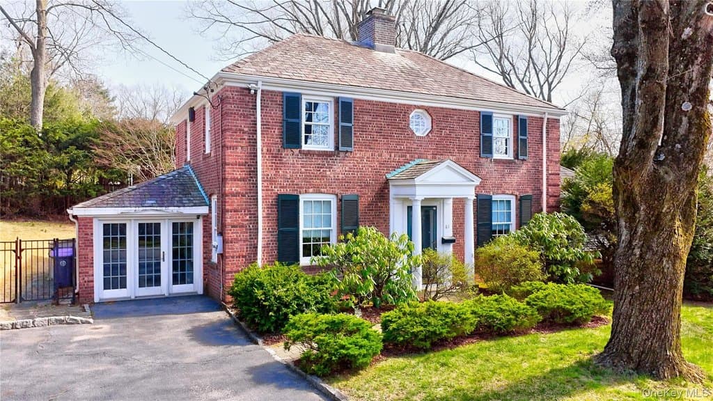 61 Kathwood Rd, White Plains