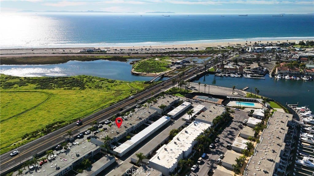 4001 Warner Ave, Huntington Beach