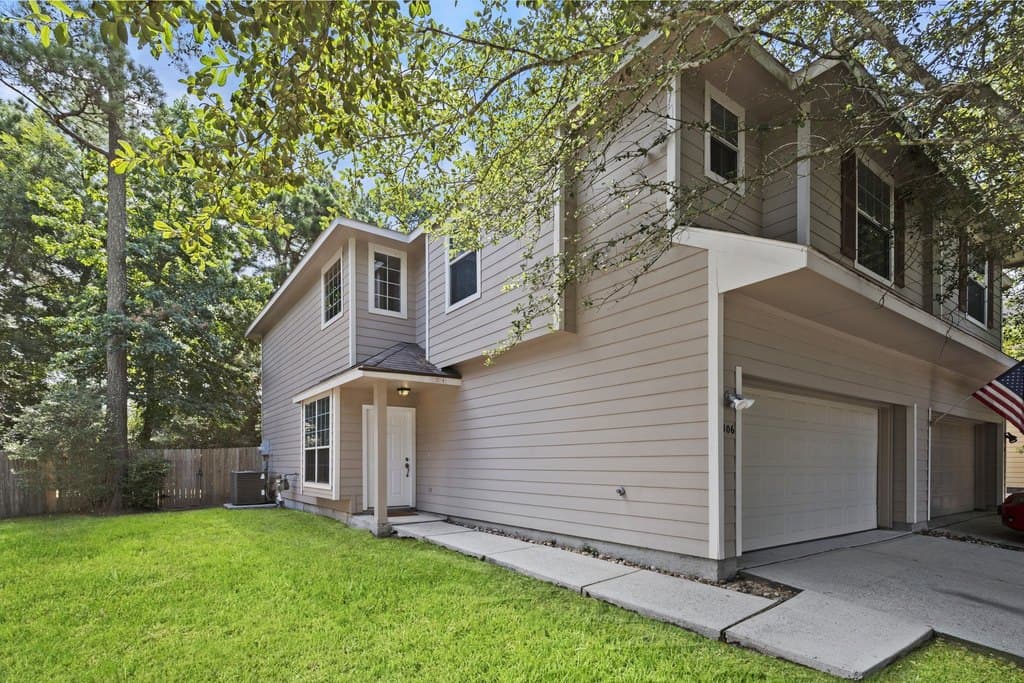 106 E Stedhill Loop, The Woodlands