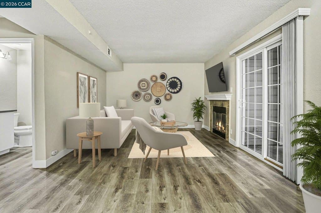 485 Canyon Oaks Dr Apt J, Oakland