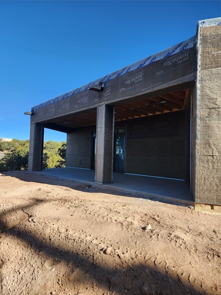 20 Tano Rd, Santa Fe