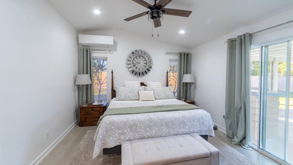 37676 Driscoll St, Palm Desert