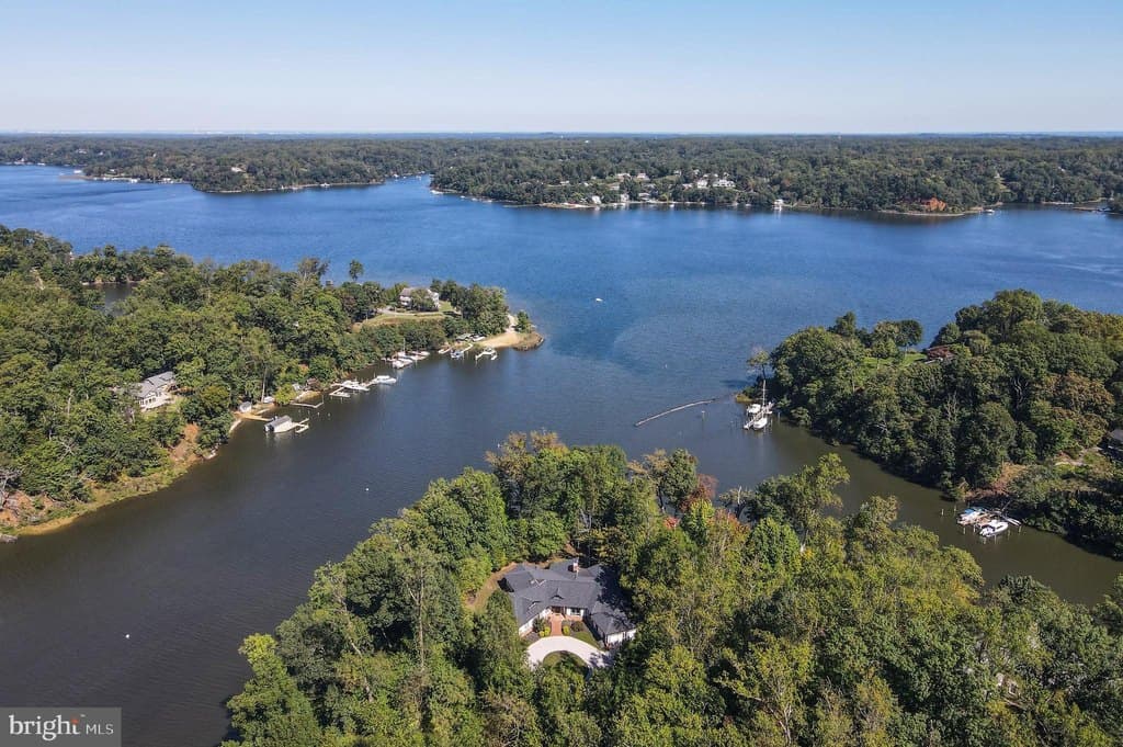 1800 River Watch Ln, Annapolis