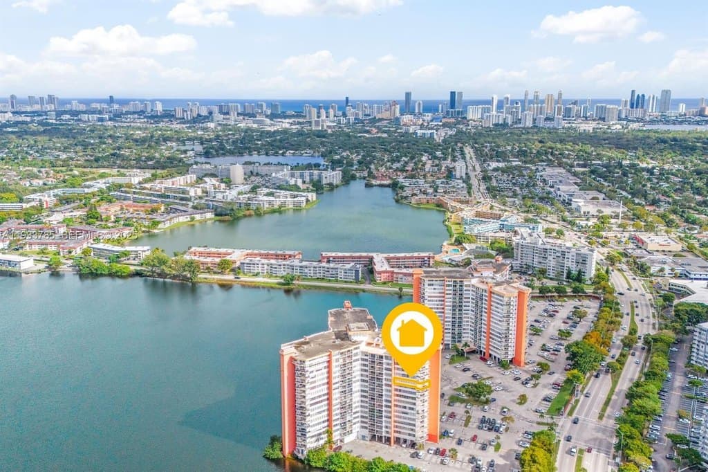 1301 NE Miami Gardens Dr Apt 1226W