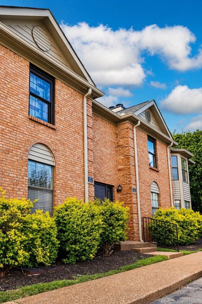 119 Ellington Pl, Madison