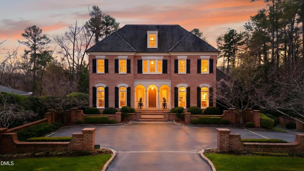 440 Drummond Dr, Raleigh