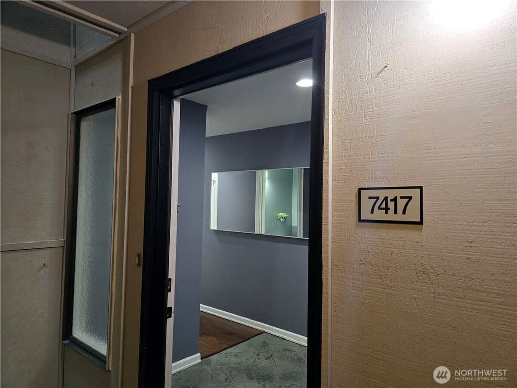 7417 Old Redmond Rd, Redmond