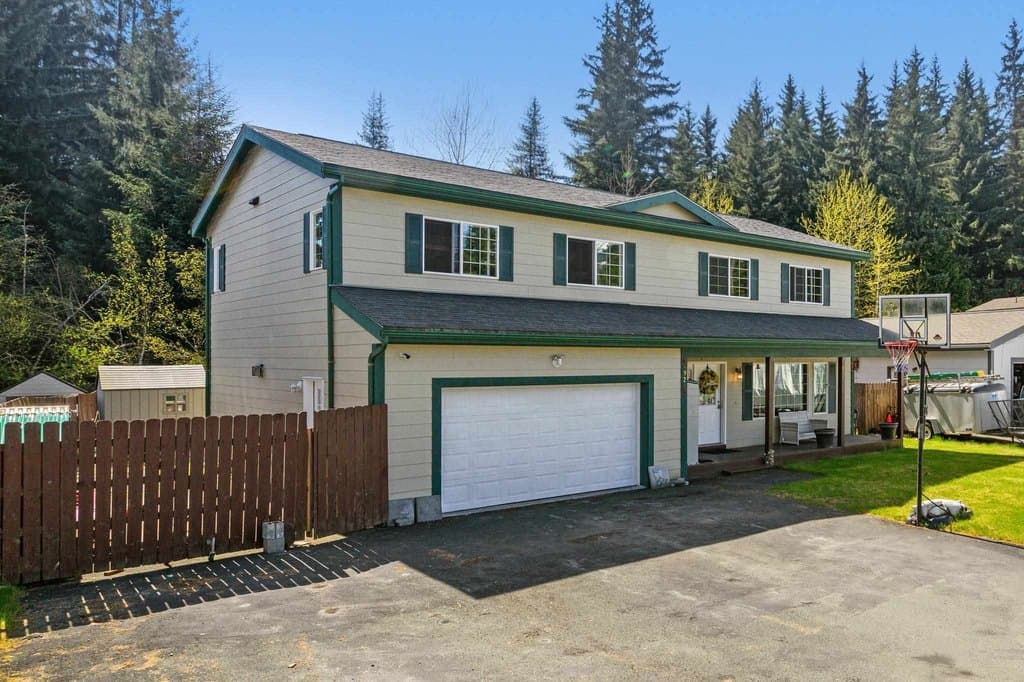 4920 Steelhead St, Juneau