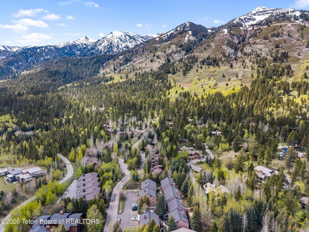 3675 W Michael Dr Unit 13, Teton Village