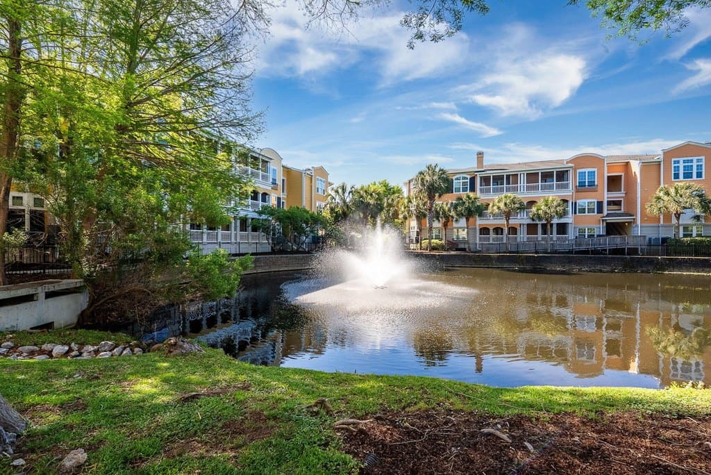 2021 Telfair Way, Charleston