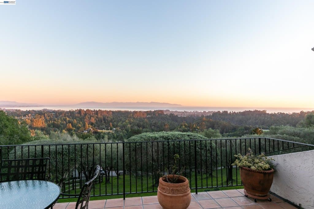 3430 Loma Alta Ln, Santa Cruz