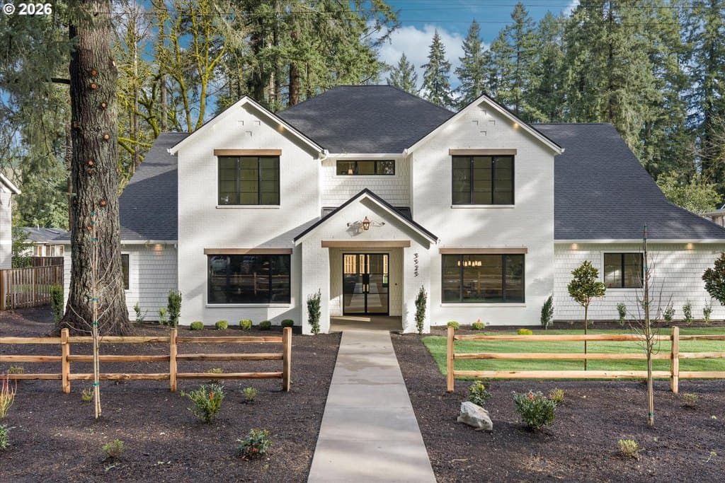 3525 Lake Grove Ave, Lake Oswego