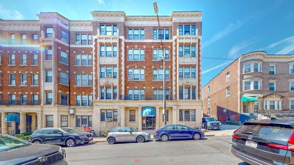 6 Sutherland Rd Apt 41