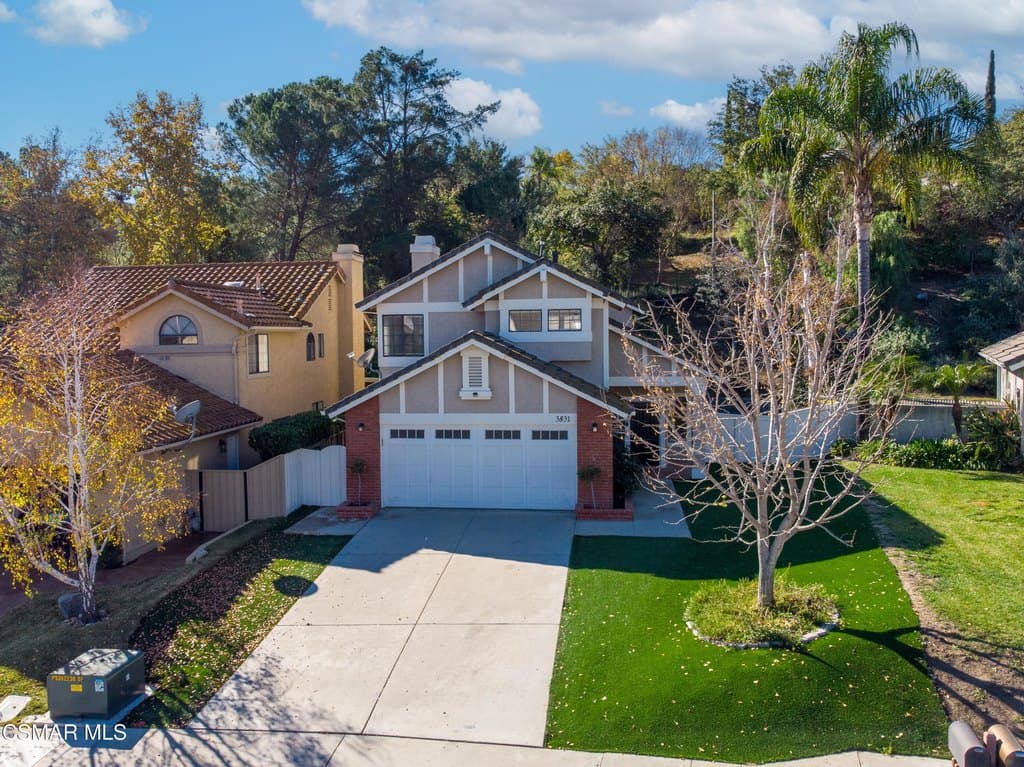 3831 Cottonwood Grove Trl