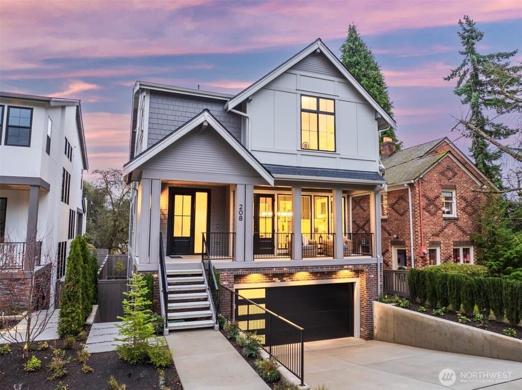 208 35th Ave E, Seattle