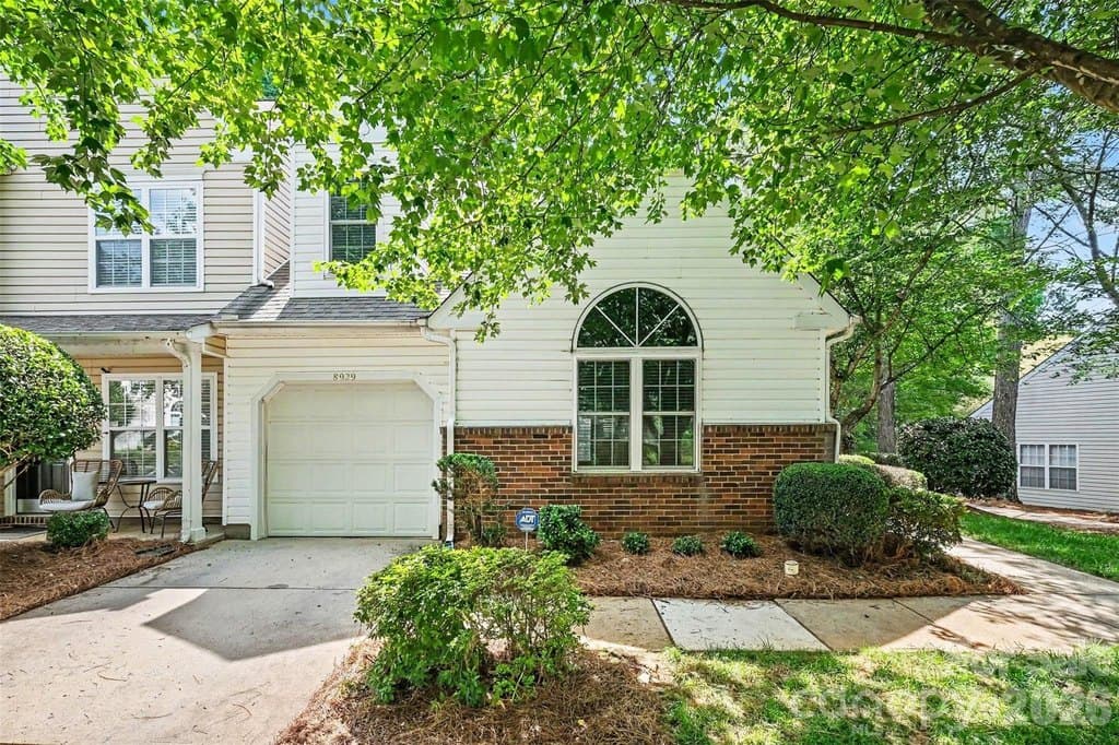 8929 Scotch Heather Way, Charlotte