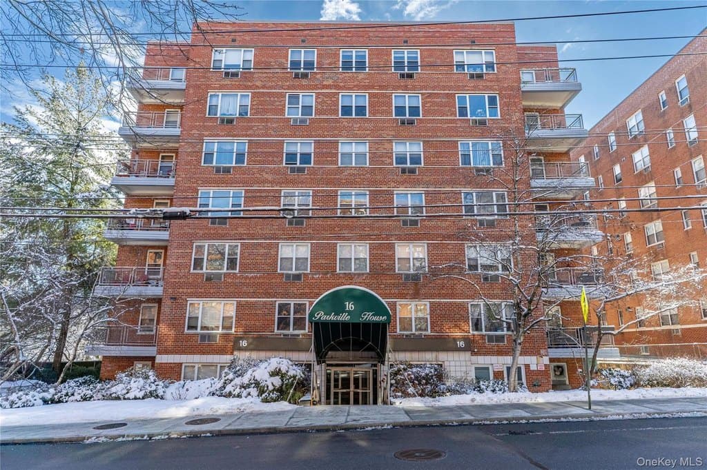 16 Lake St Apt 6G, White Plains
