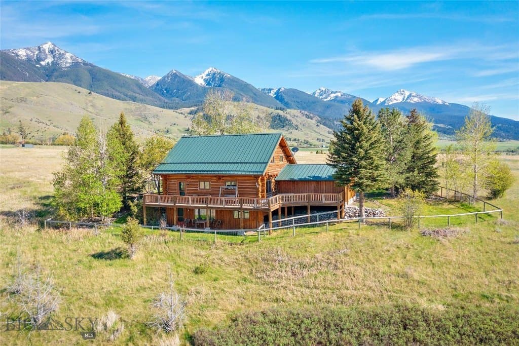 10 Rocky Hollow Trl, Livingston