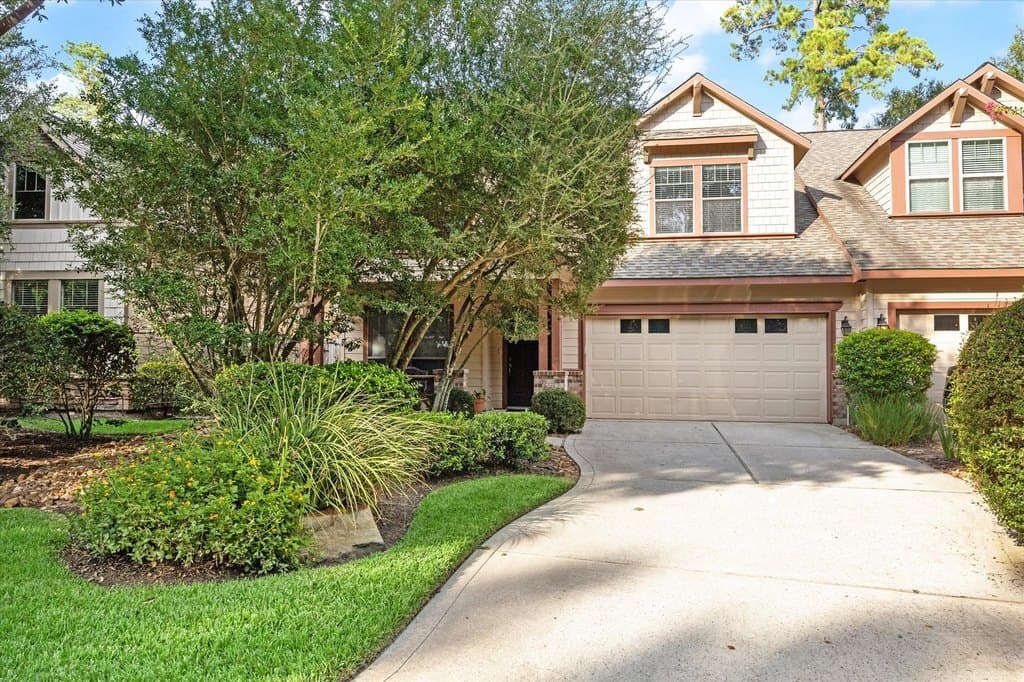 6 Douvaine Ct, The Woodlands