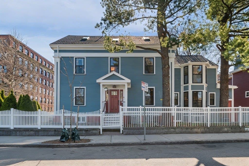 23 Boardman St Unit 23, Cambridge