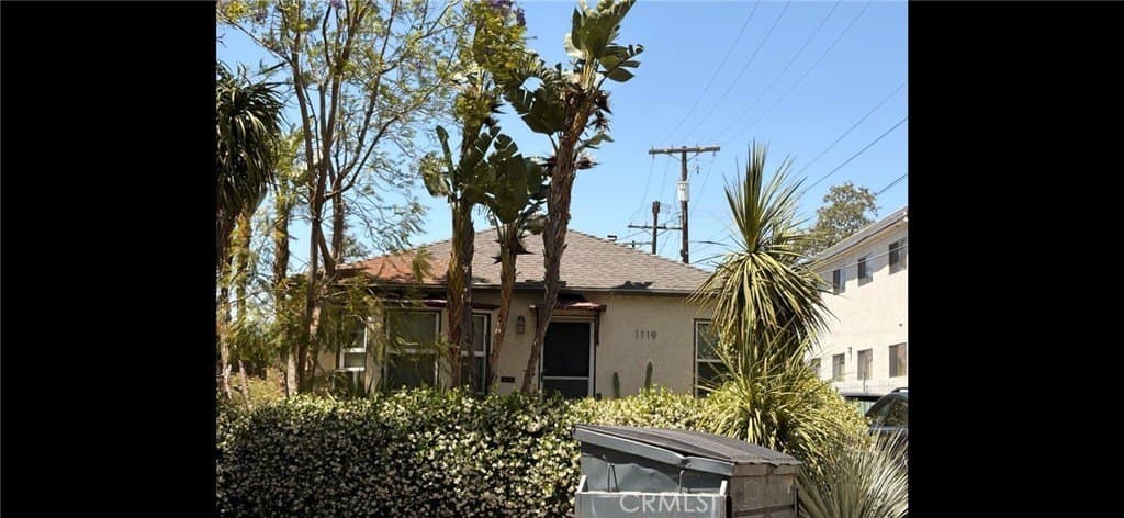 1119 W Angeleno Ave