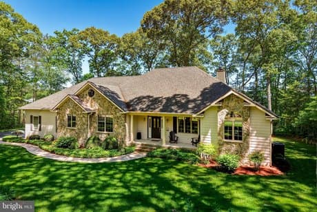 38 Love Creek Dr