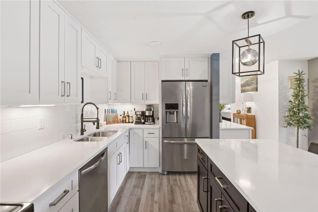 10401 Cedar Lake Rd Unit 410, Minnetonka