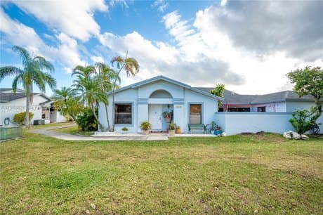 15235 SW 64th Ter Unit 9-35