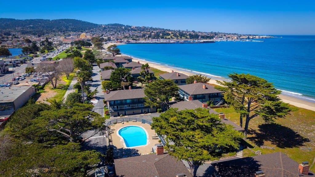 37 LA Playa St Unit 37, Monterey