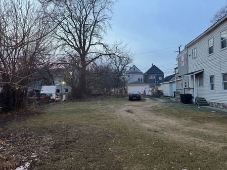 4204 S Wentworth Ave