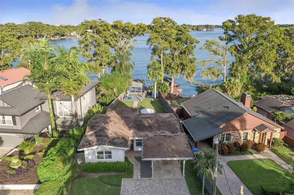 560 Ololu Dr, Winter Park