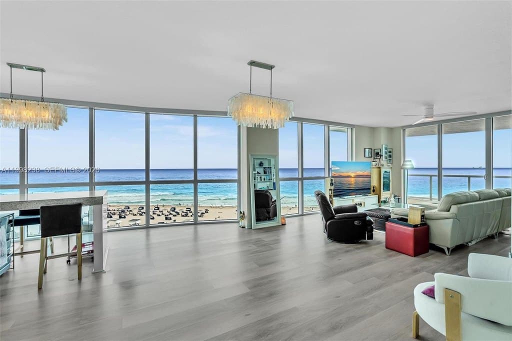 3801 Collins Ave Unit 806, Miami Beach