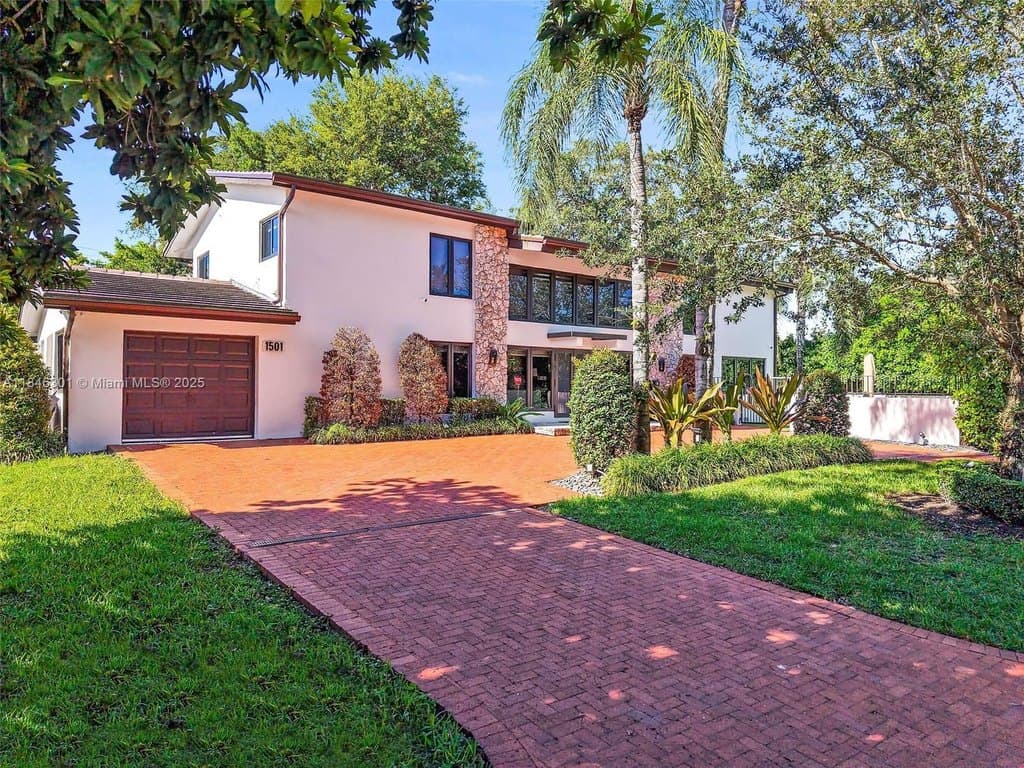 1501 Algardi Ave, Coral Gables