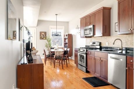 412 Meridian St Unit 3